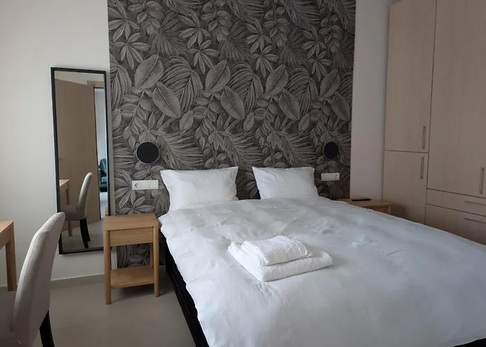 Ekavis House And Terrace *