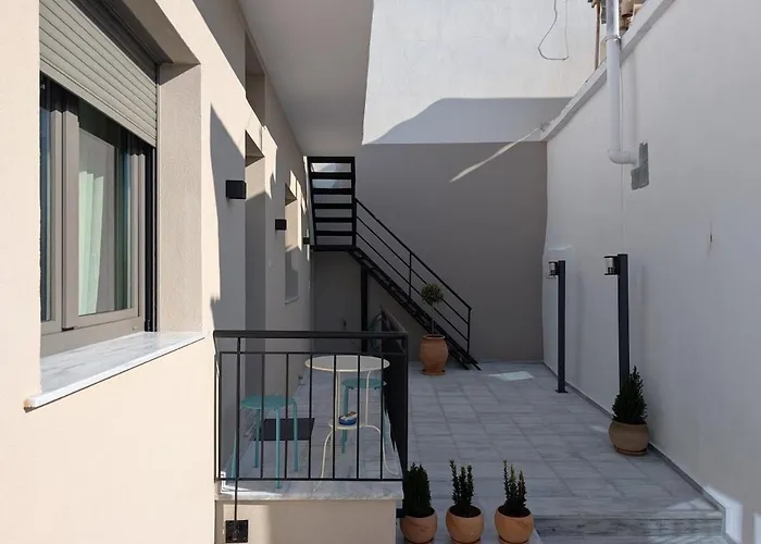 Ekavis House And Terrace